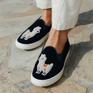 SOLUDOS VELVET LAMA SLIP ON SNEAKERS